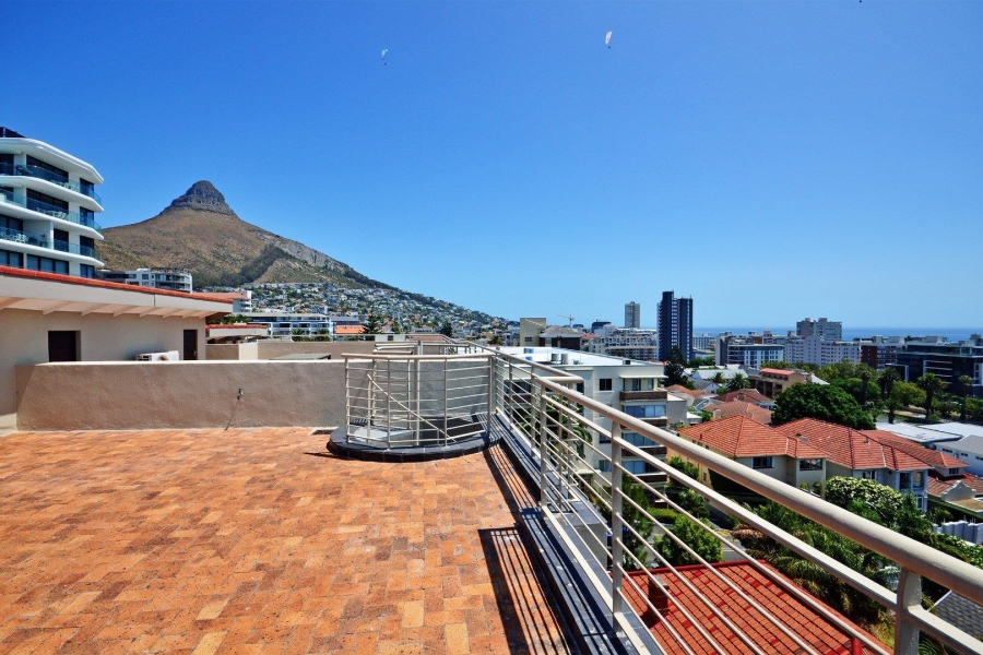 To Let 2 Bedroom Property for Rent in Sea Point Western Cape